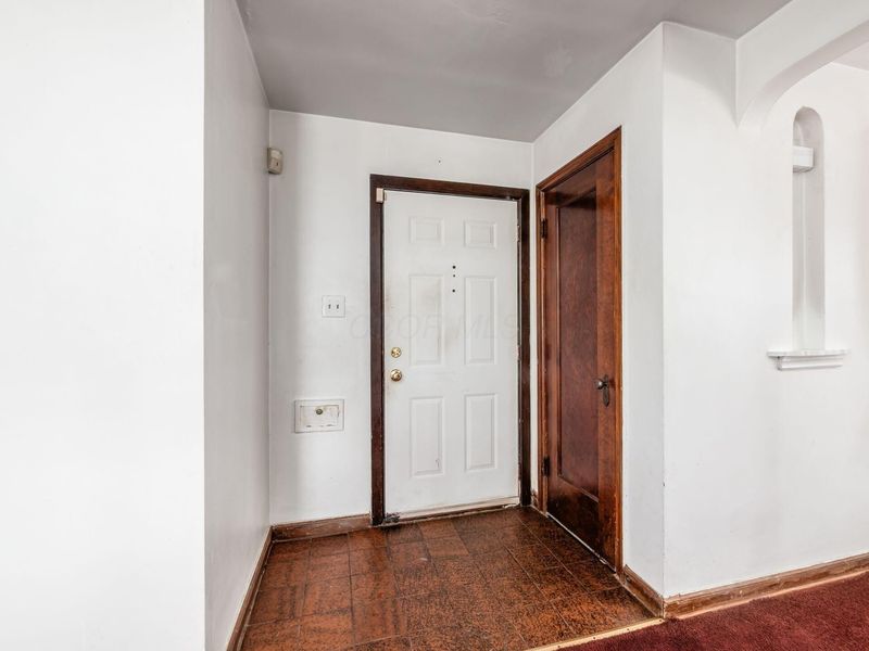 1736 E Frankfort Street , Columbus, OH 43206 Photo 12