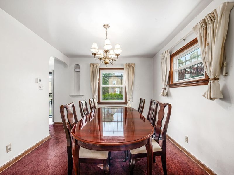 1736 E Frankfort Street , Columbus, OH 43206 Photo 9