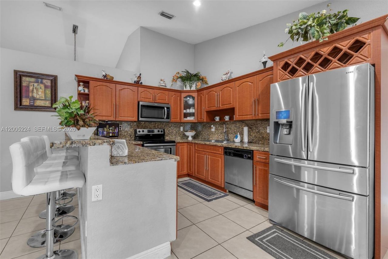 3160 SW 142nd Ave , Miami, FL 33175 Photo