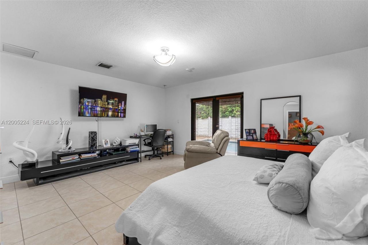 3160 SW 142nd Ave , Miami, FL 33175 Photo