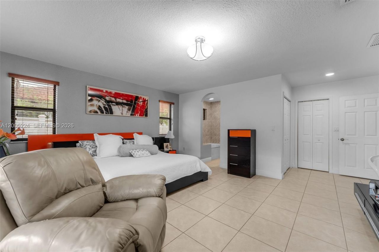3160 SW 142nd Ave , Miami, FL 33175 Photo
