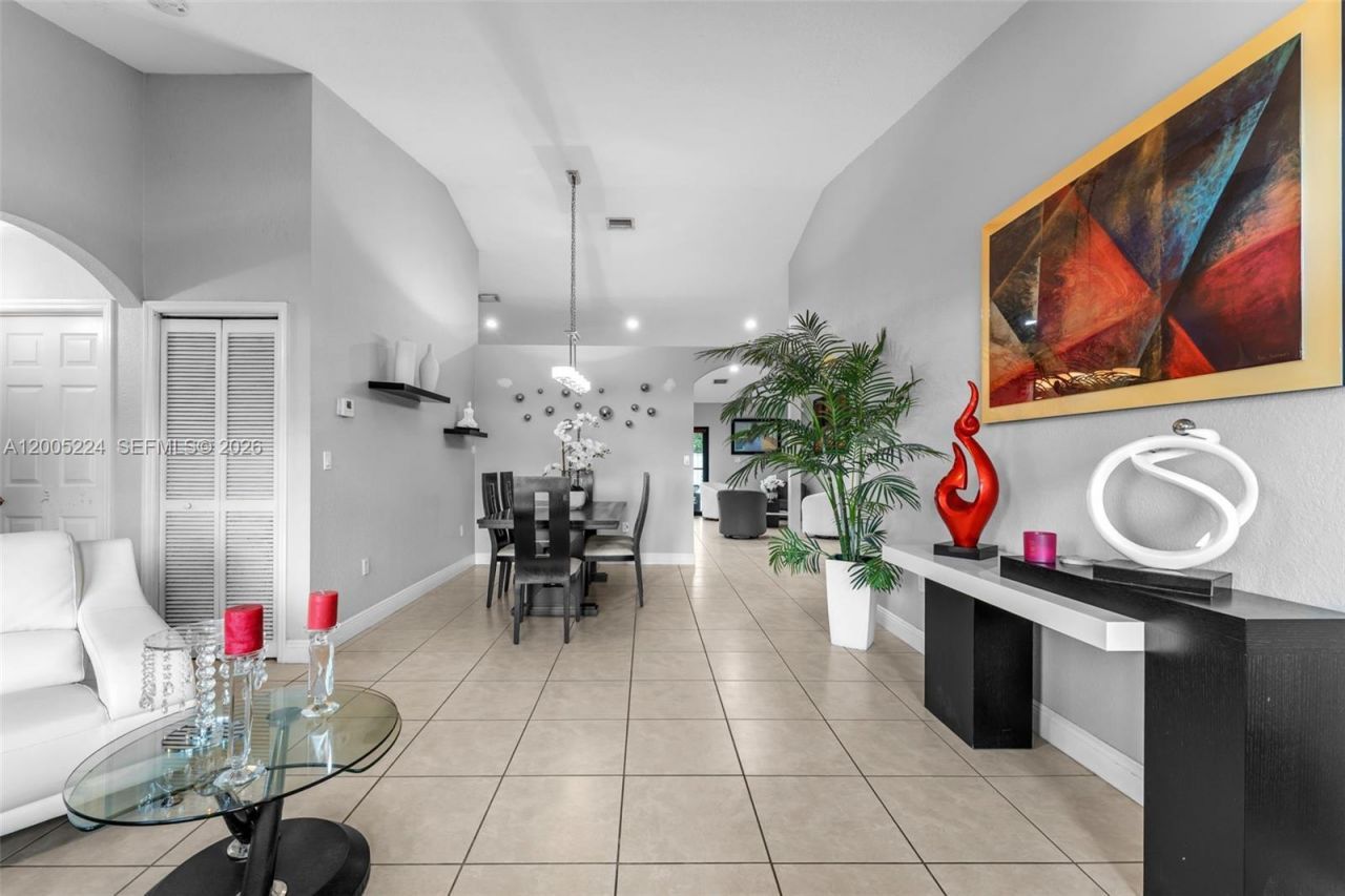 3160 SW 142nd Ave , Miami, FL 33175 Photo