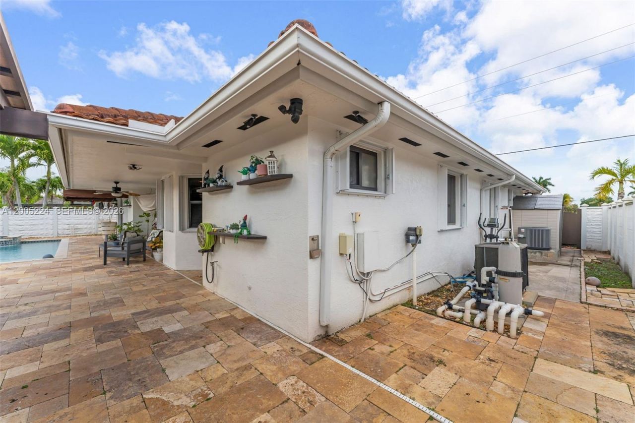 3160 SW 142nd Ave , Miami, FL 33175 Photo