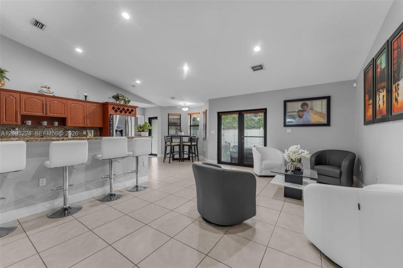 3160 SW 142nd Ave , Miami, FL 33175 Photo