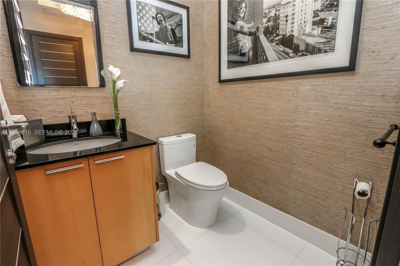 15901 Collins Ave, Unit 4106, Sunny Isles Beach, FL 33160 Photo