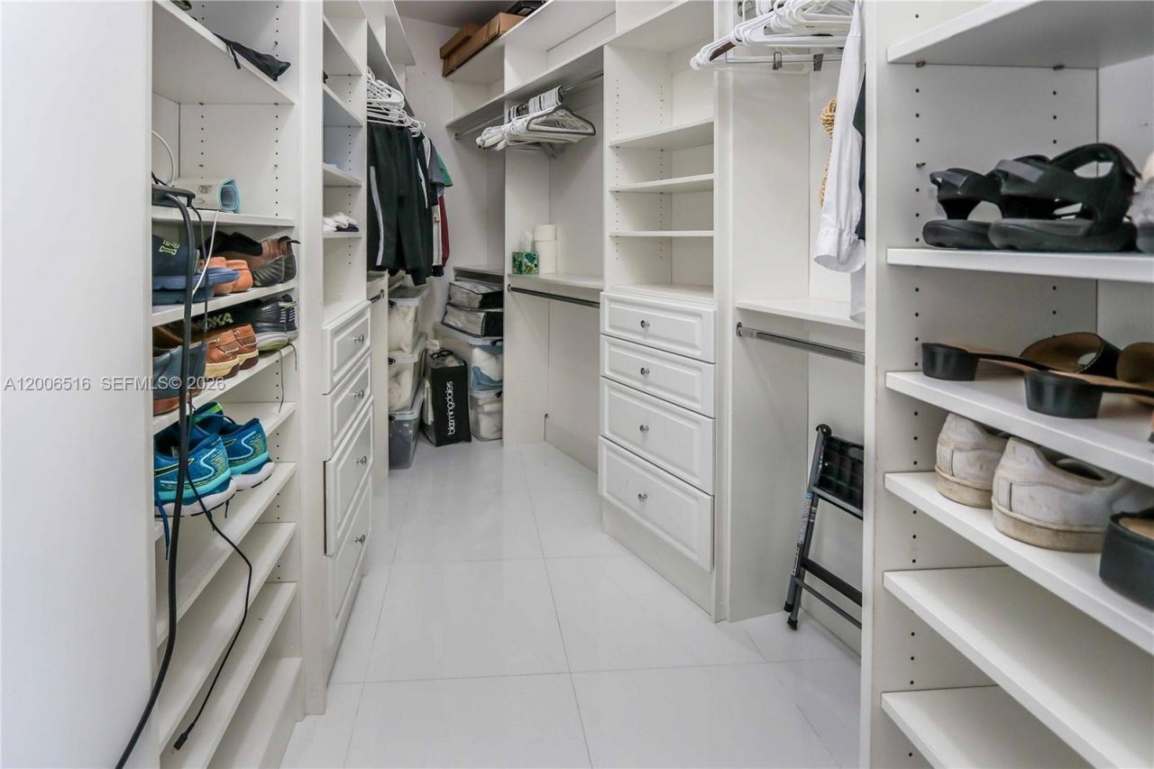 15901 Collins Ave, Unit 4106, Sunny Isles Beach, FL 33160 Photo