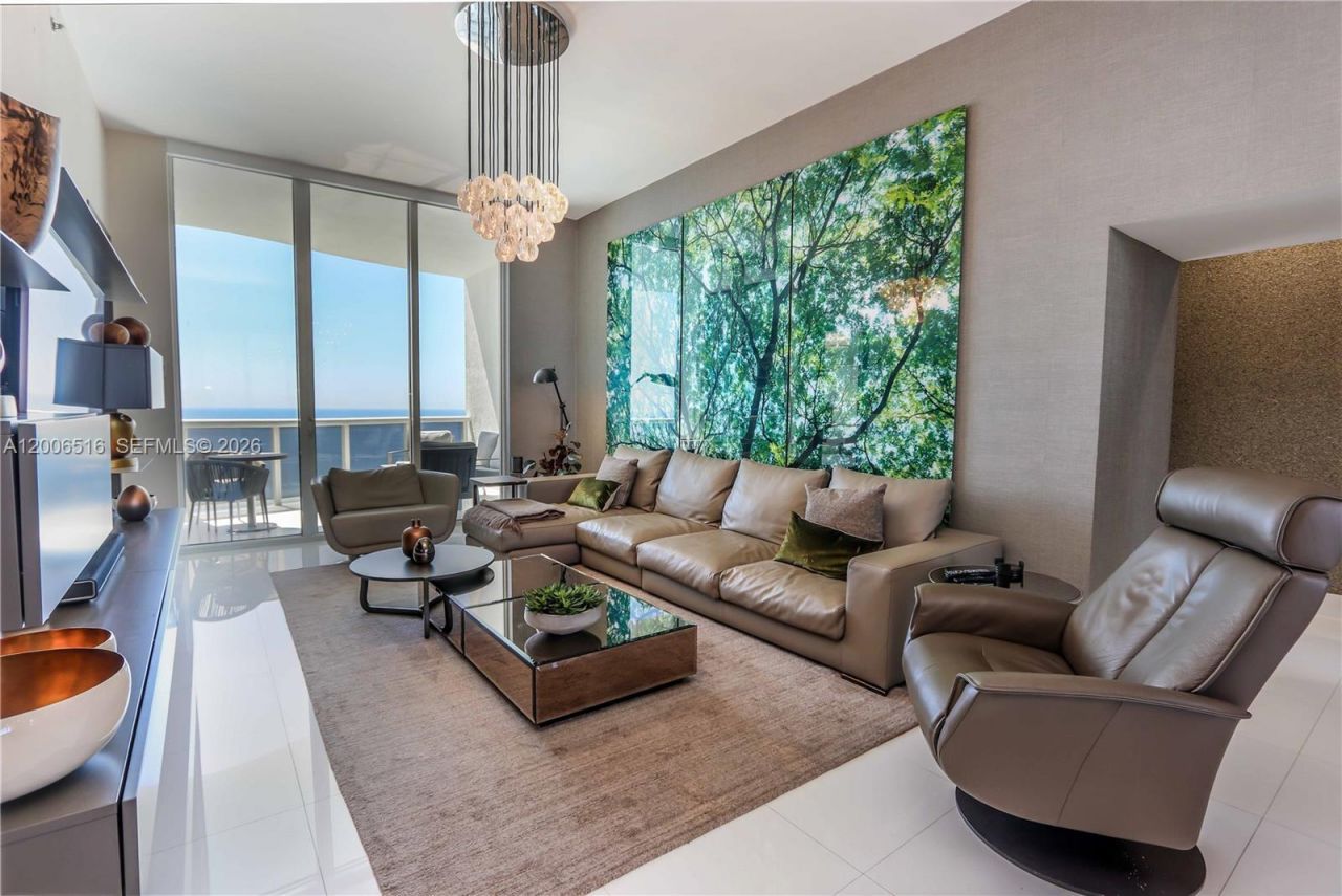 15901 Collins Ave, Unit 4106, Sunny Isles Beach, FL 33160 Photo