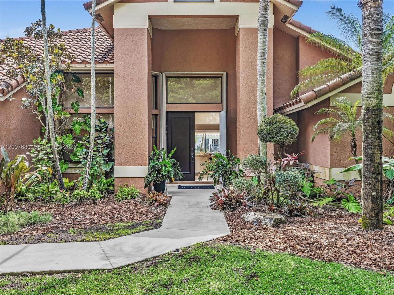 1080 Creekford Dr, Weston, FL 33326 Photo