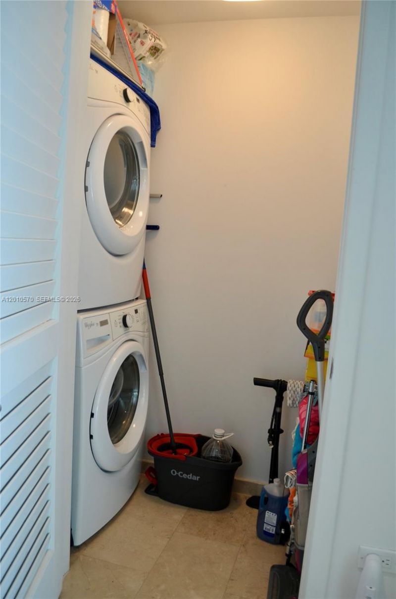 68 SE 6th St , Unit 2708, Miami, FL 33131 Photo