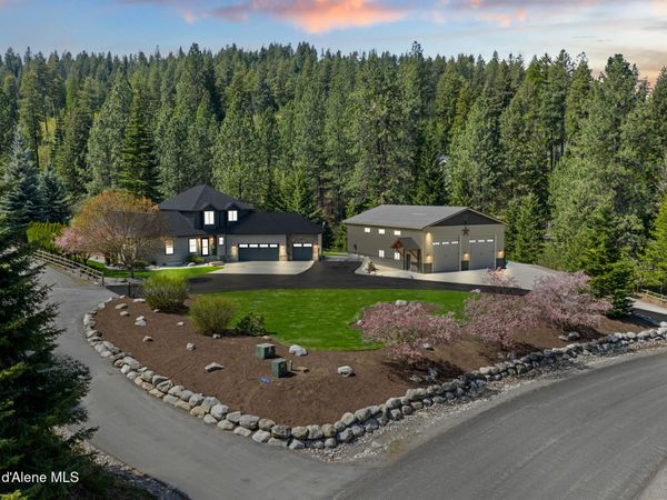 18722 W Rice Ave, Hauser, ID 83854