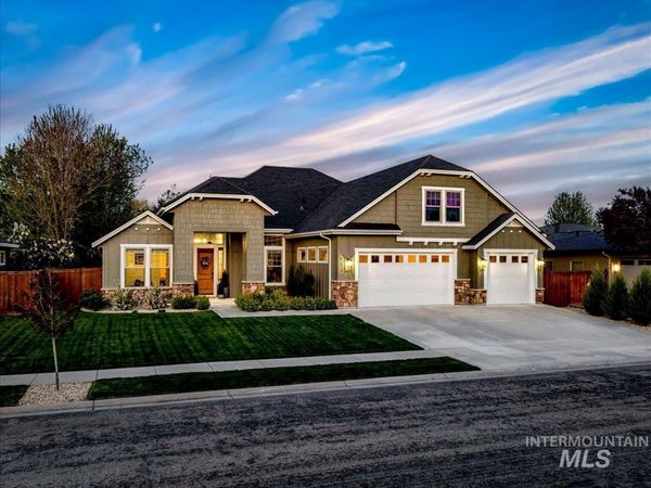 5832 N Claret Cup Way, Meridian, ID 83646