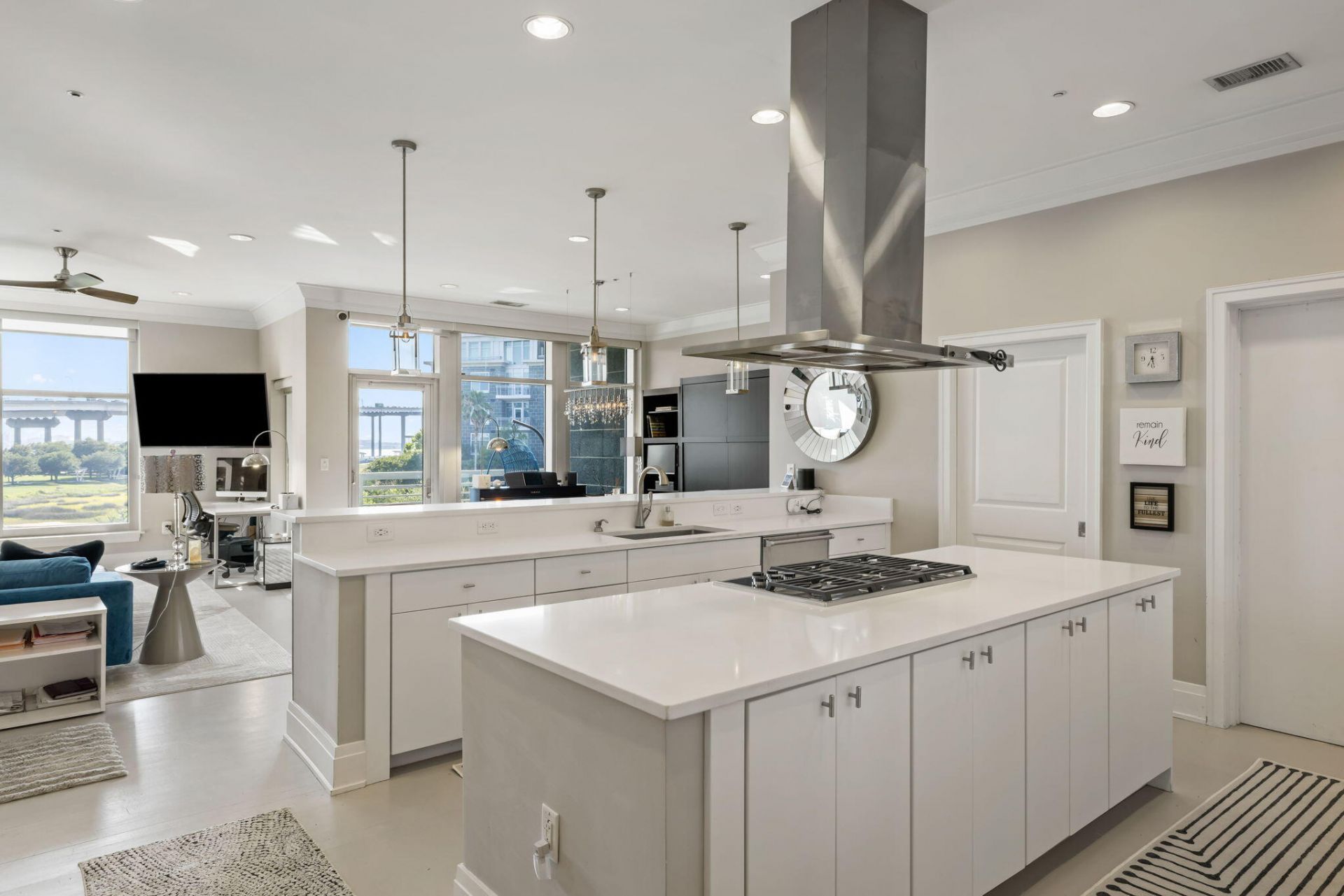 238 Cooper River Drive Photo 8