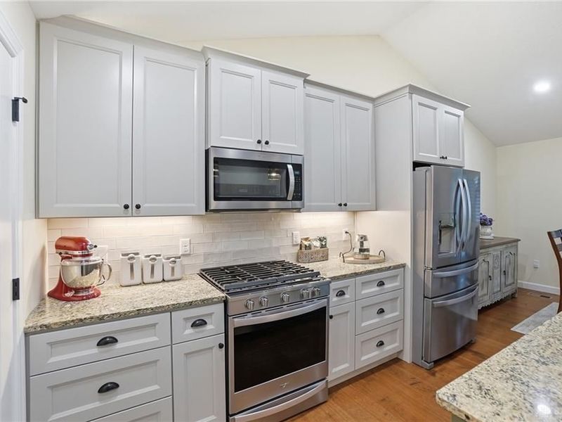 2765 Liette Drive, Troy, OH 45373 Photo 11