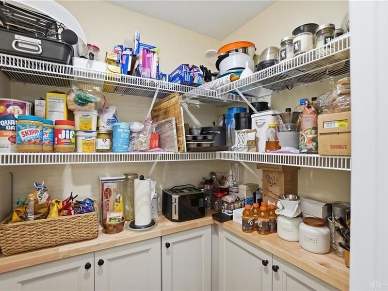 2765 Liette Drive, Troy, OH 45373 Photo 12