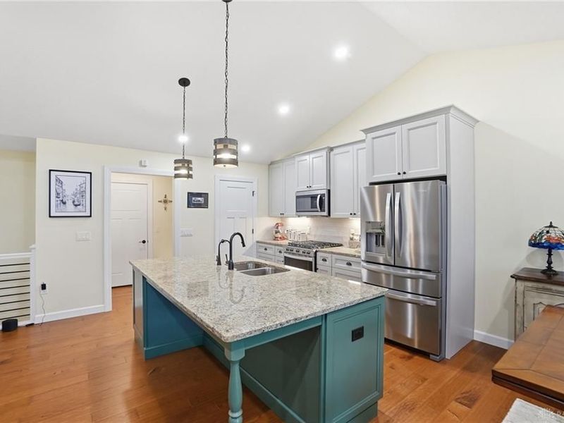 2765 Liette Drive, Troy, OH 45373 Photo 9