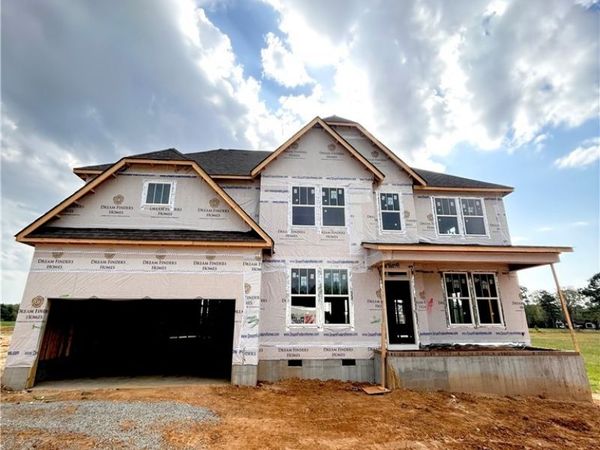 64 Maverick Lane, Dunn, NC 28334