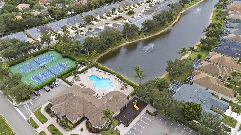 8024 Sivon Way, Unit 905, Naples, FL 34119 Photo
