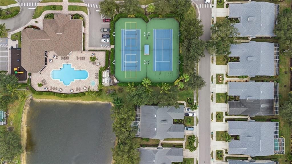 8024 Sivon Way, Unit 905, Naples, FL 34119 Photo