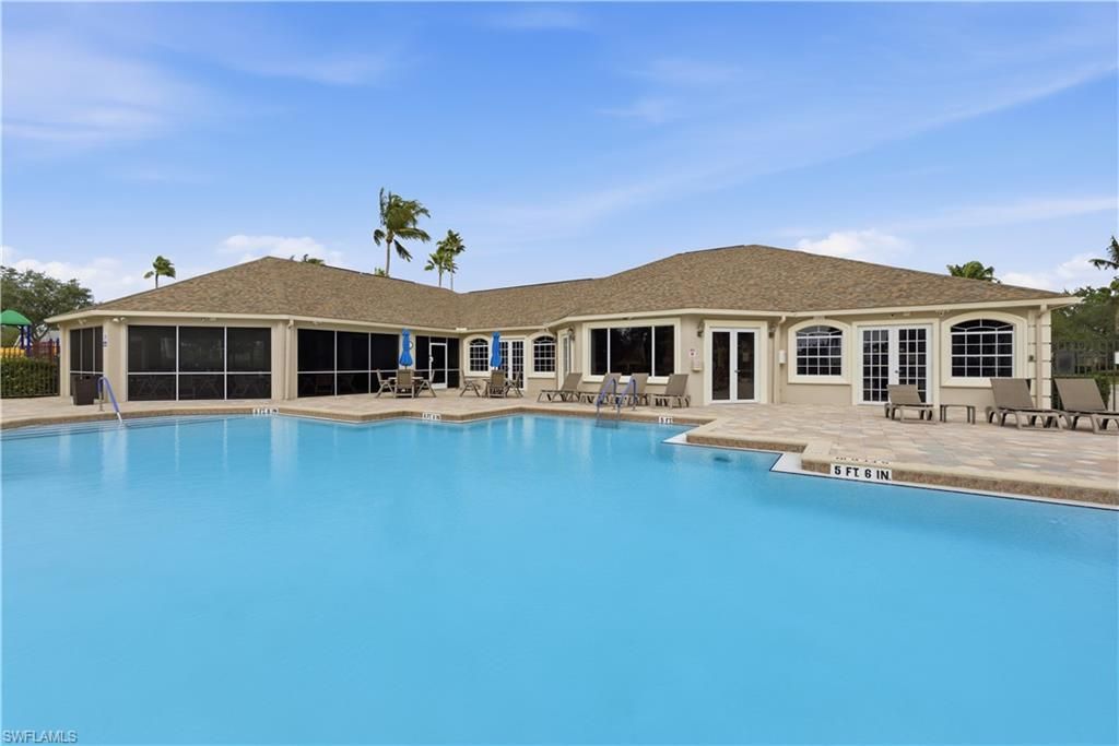 8024 Sivon Way, Unit 905, Naples, FL 34119 Photo
