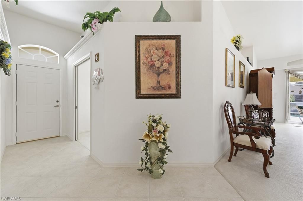 8024 Sivon Way, Unit 905, Naples, FL 34119 Photo