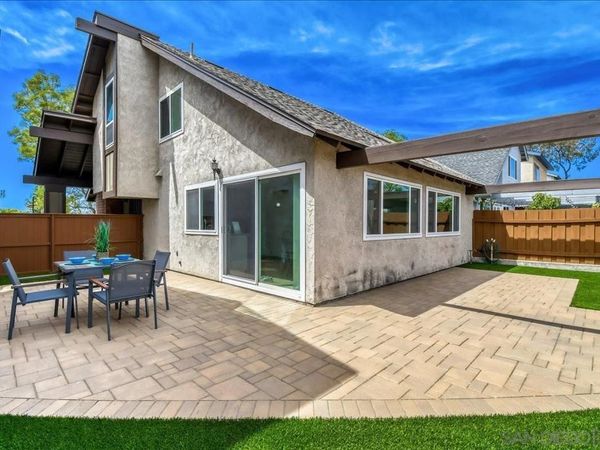 10706 Esmeraldas Dr., San Diego, CA 92124