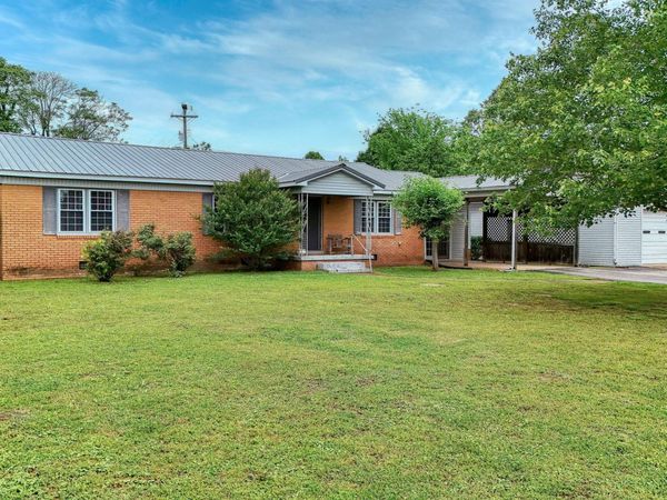 90 Terry Road , Huntingdon, TN 38344