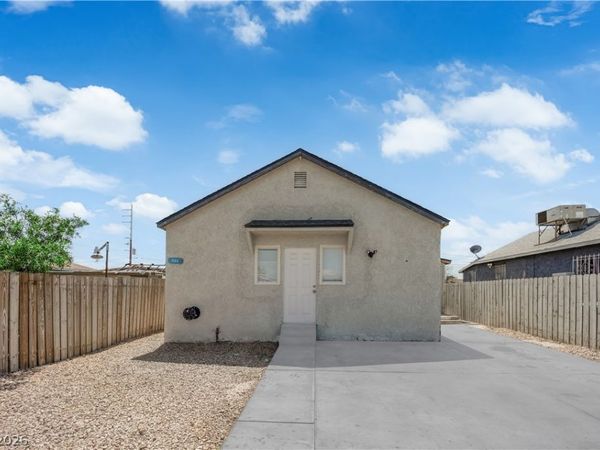 965 Miller Avenue , Las Vegas, NV 89106