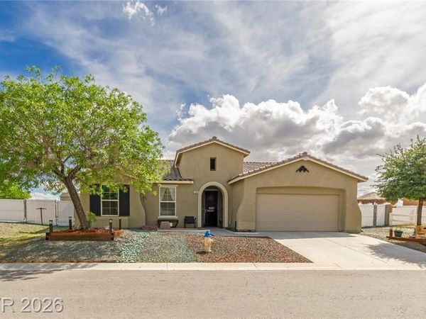 529 Lampshire Lane, Pahrump, NV 89060