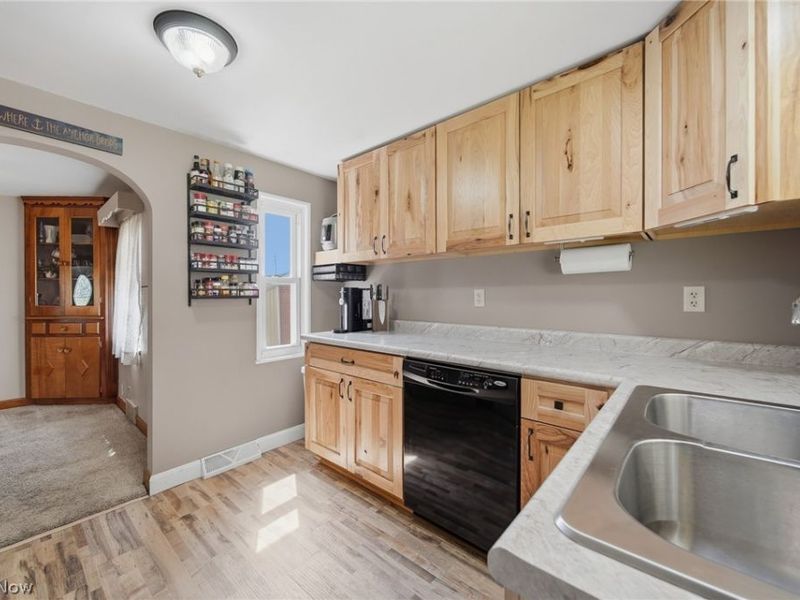 2719 Ellenwood Avenue SE, Paris, OH 44670 Photo 11