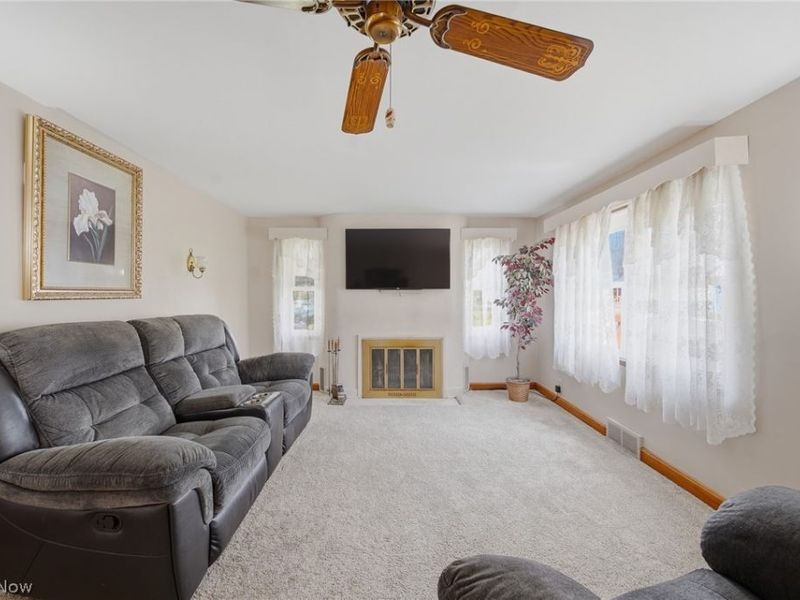 2719 Ellenwood Avenue SE, Paris, OH 44670 Photo 5