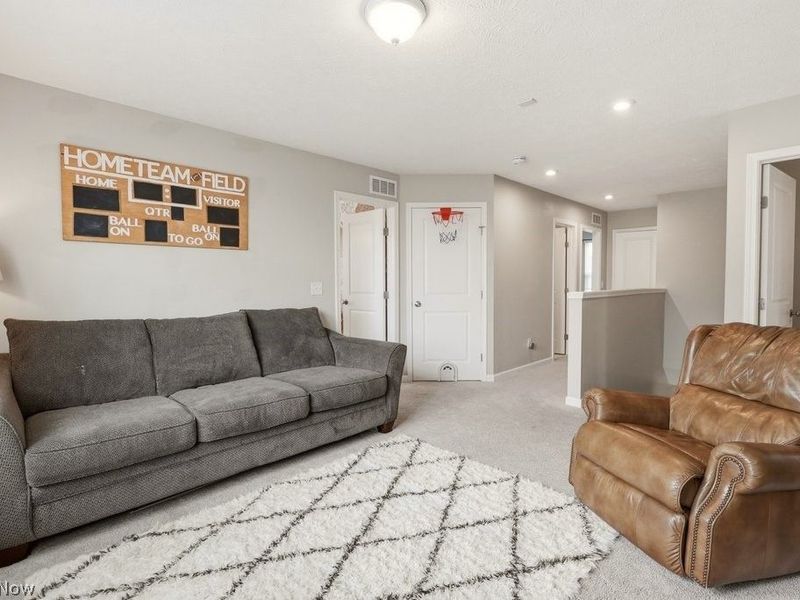 1812 Cobham Lane, Wadsworth, OH 44281 Photo 21