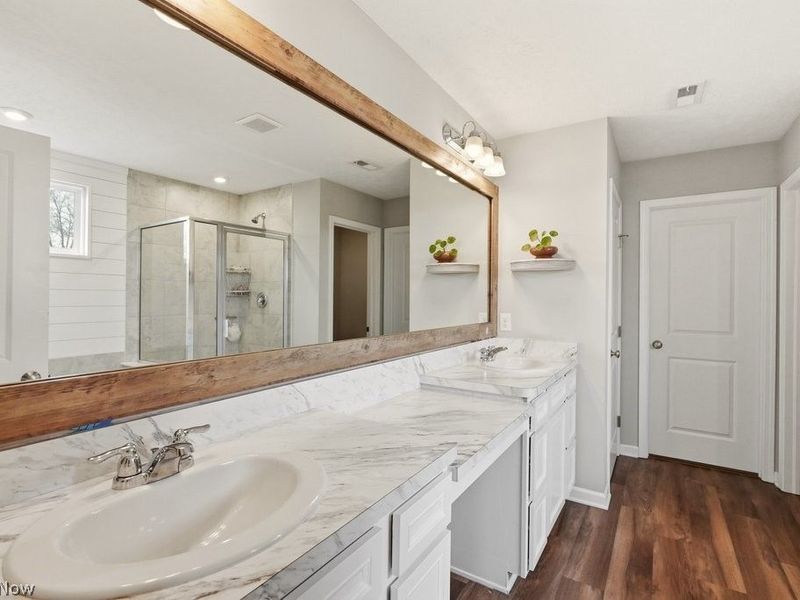 1812 Cobham Lane, Wadsworth, OH 44281 Photo 24