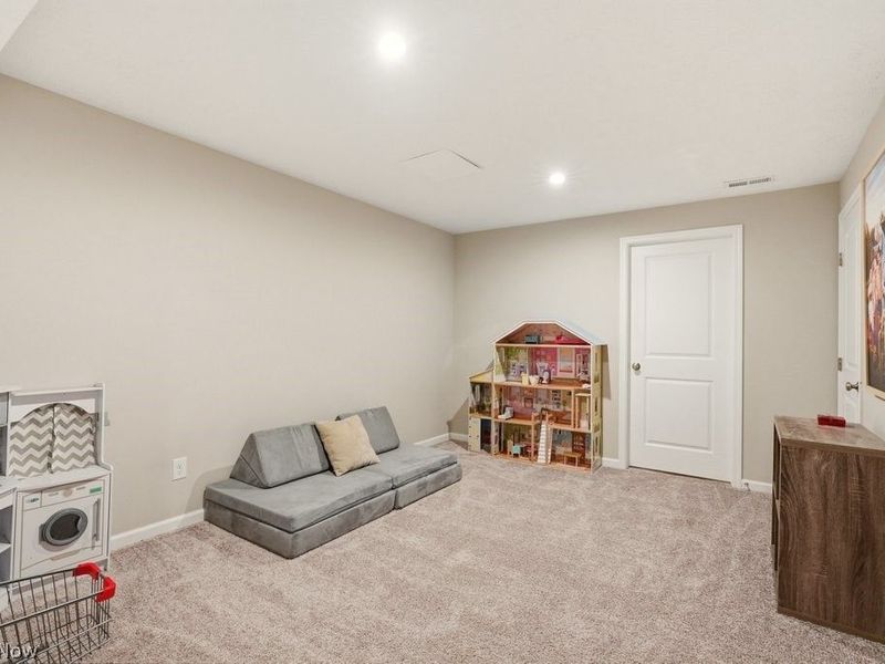 1812 Cobham Lane, Wadsworth, OH 44281 Photo 34