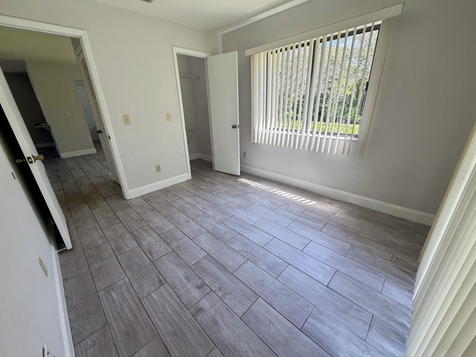 1590 SE Dewberry Court, Port Saint Lucie, FL 34952 Photo