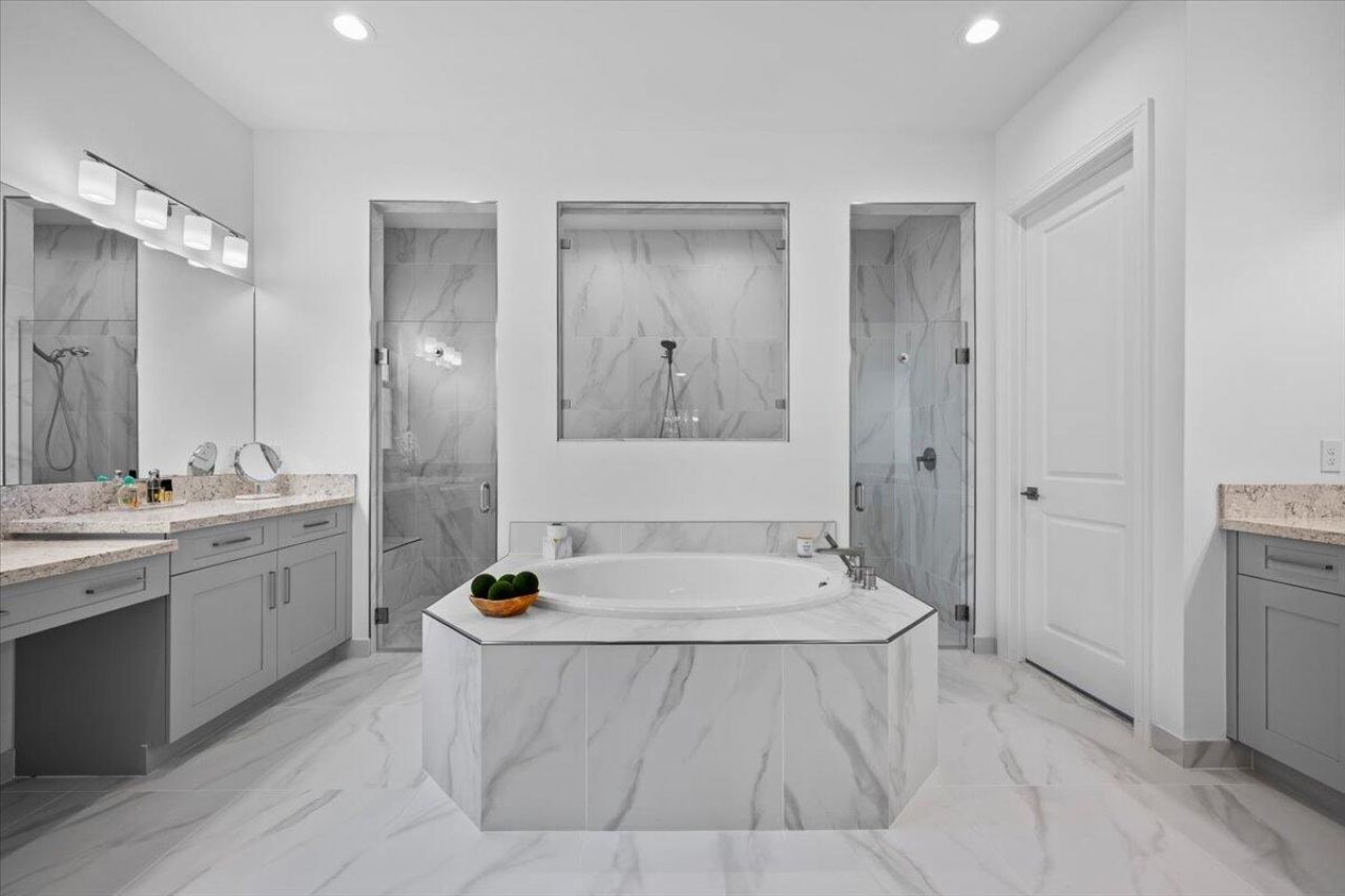 9236 Crestview Circle, Palm Beach Gardens, FL 33412 Photo