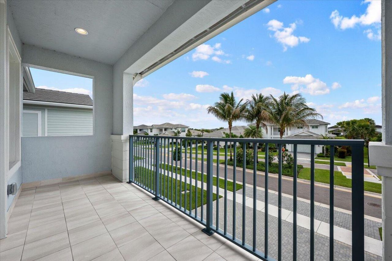 9236 Crestview Circle, Palm Beach Gardens, FL 33412 Photo