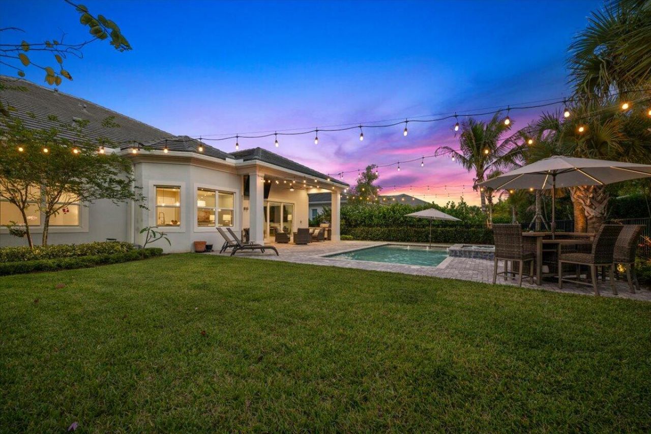 9236 Crestview Circle, Palm Beach Gardens, FL 33412 Photo