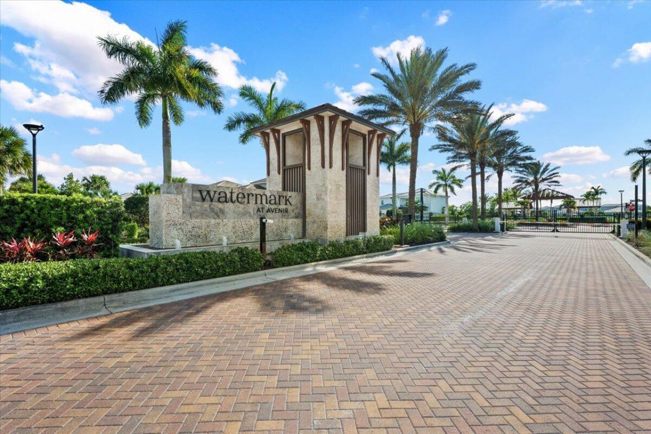9236 Crestview Circle, Palm Beach Gardens, FL 33412 Photo