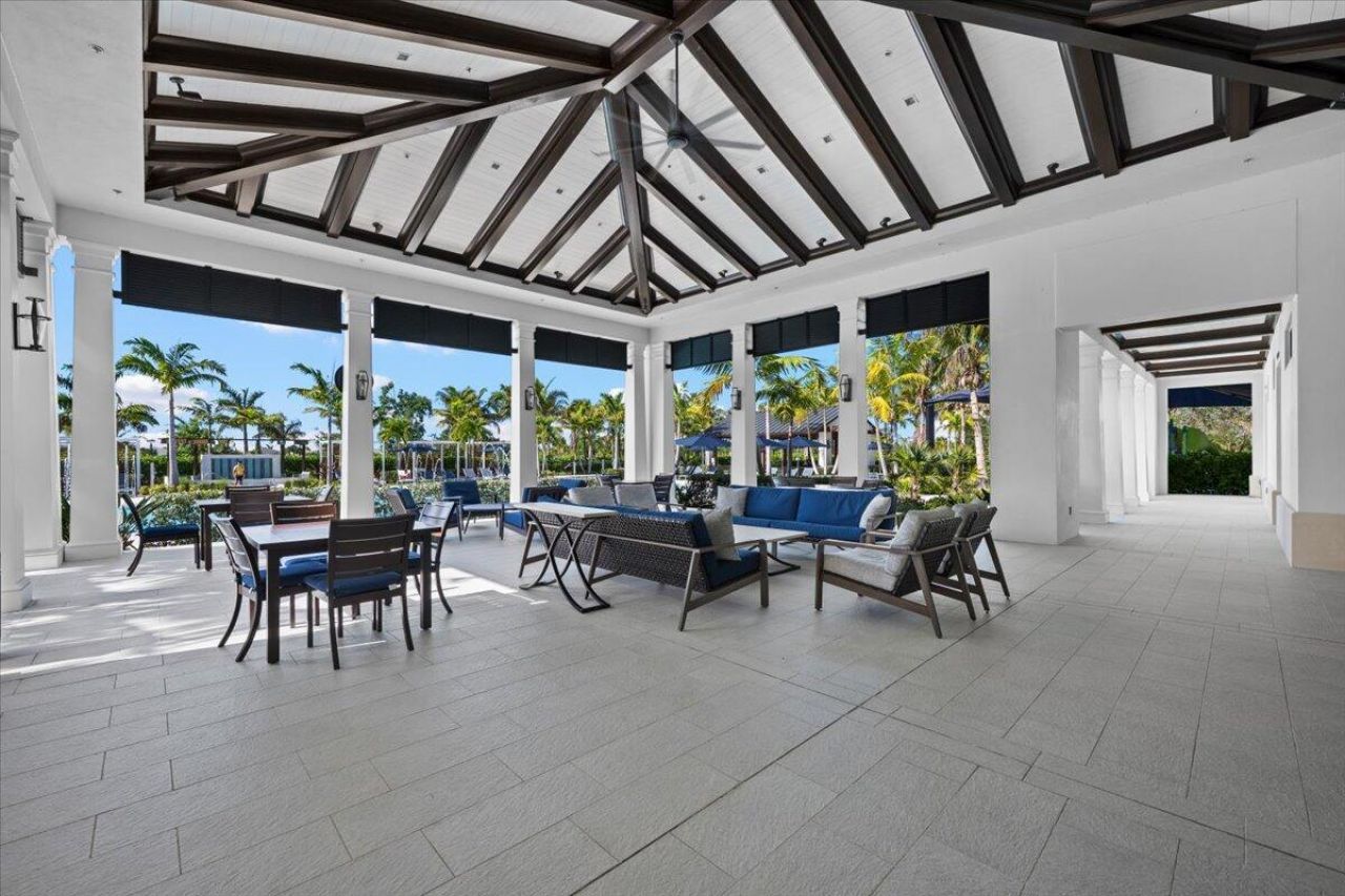 9236 Crestview Circle, Palm Beach Gardens, FL 33412 Photo