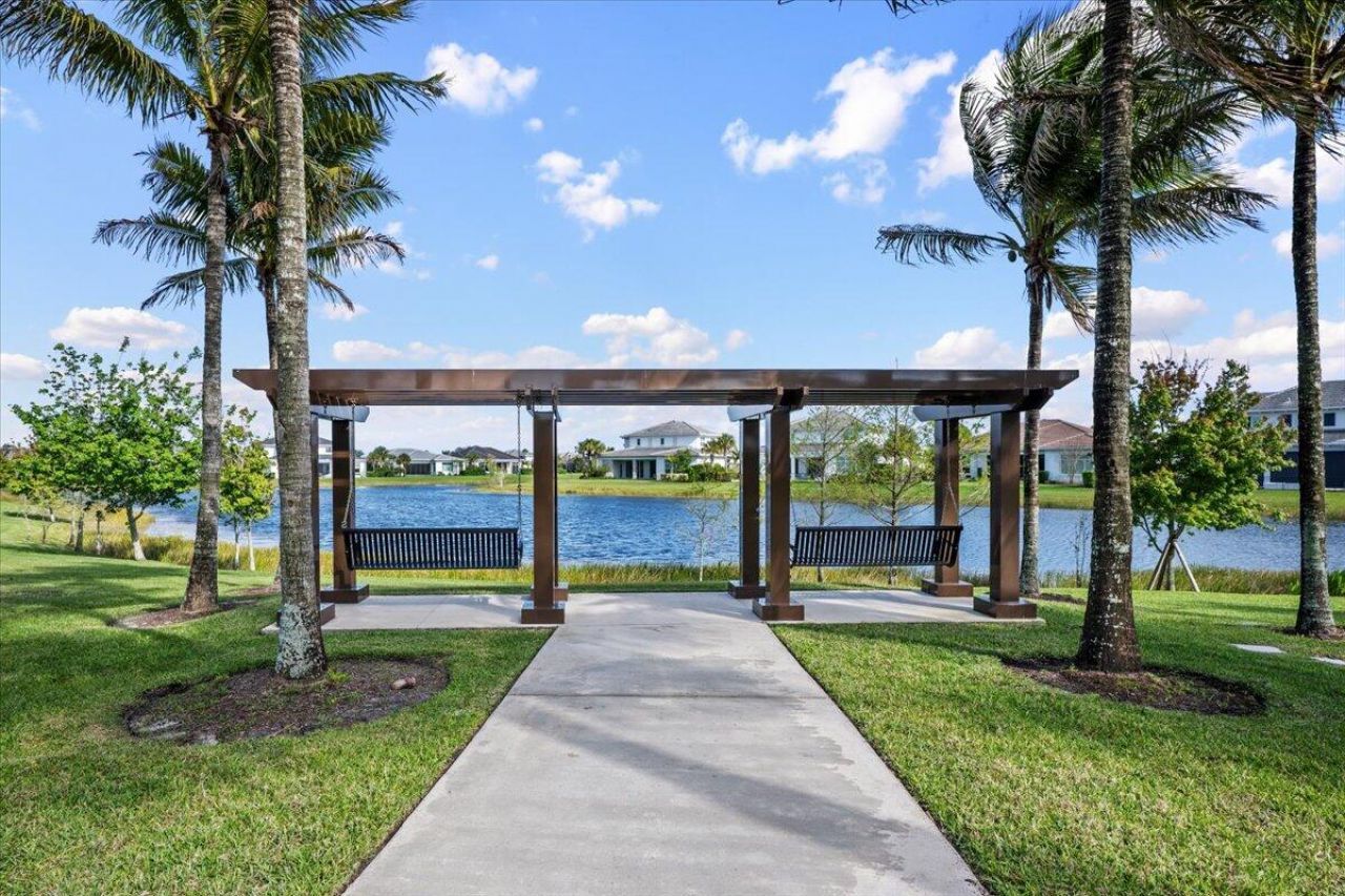9236 Crestview Circle, Palm Beach Gardens, FL 33412 Photo