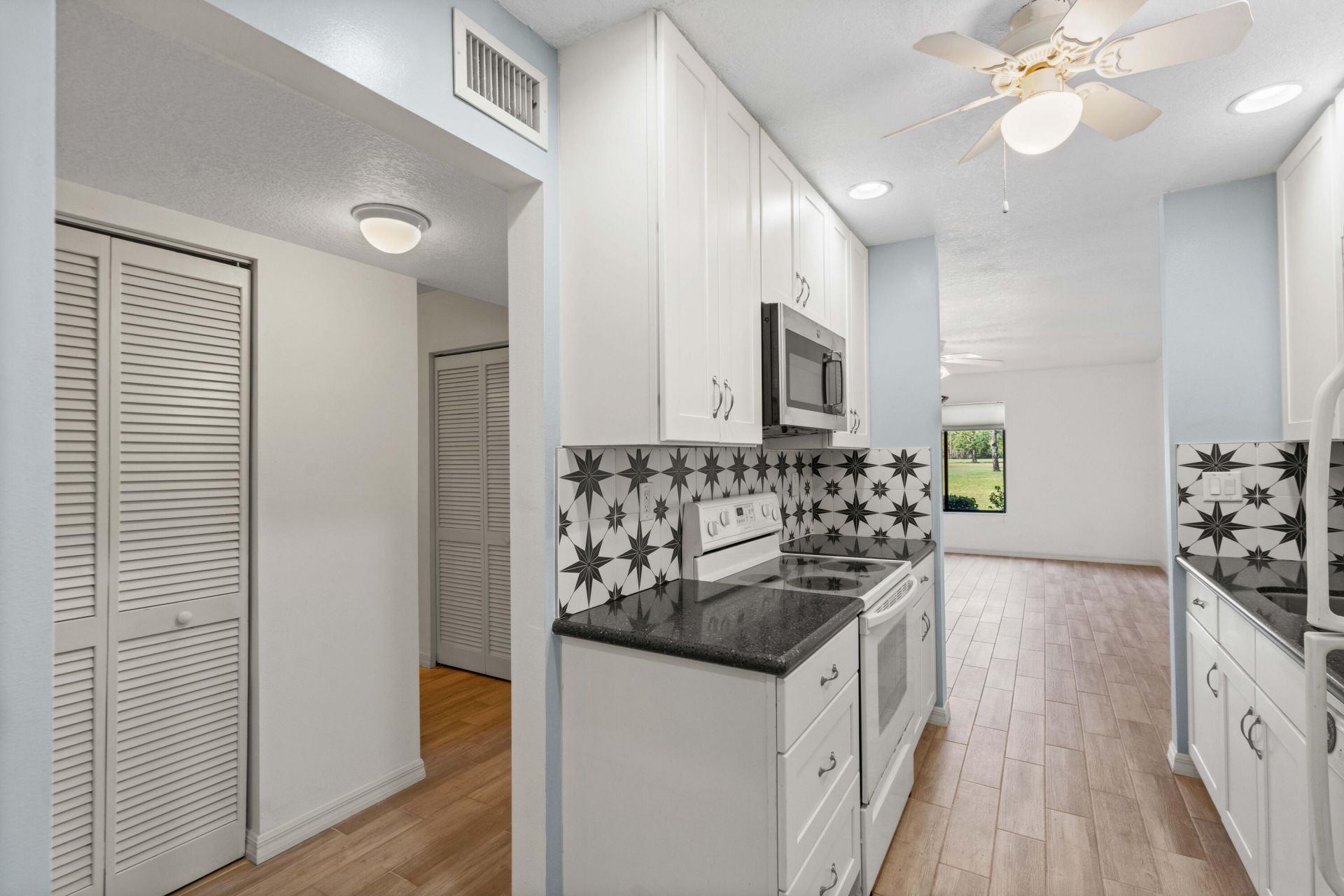 5373 SE Miles Grant Road, Unit C-105, Stuart, FL 34997 Photo