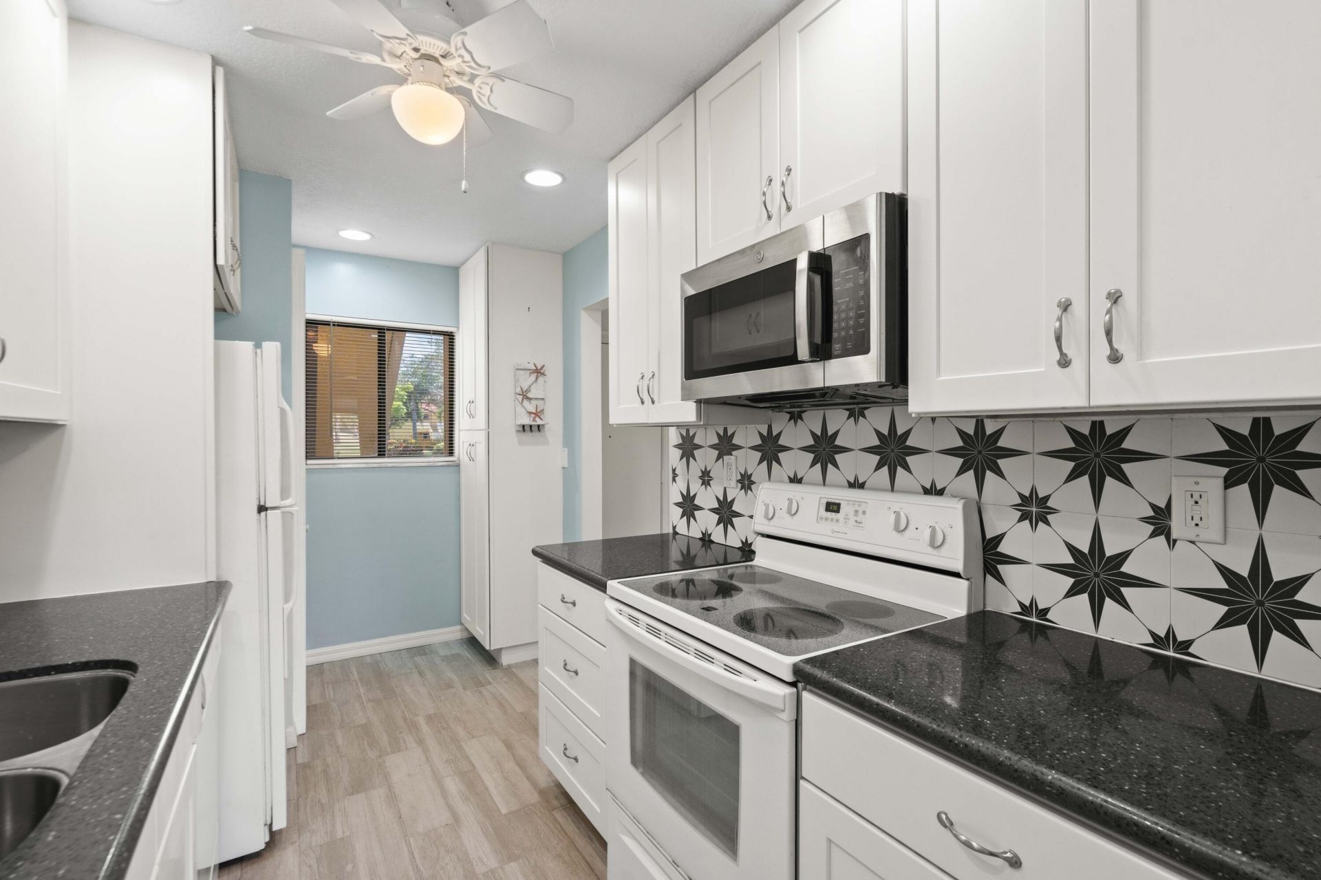 5373 SE Miles Grant Road, Unit C-105, Stuart, FL 34997 Photo