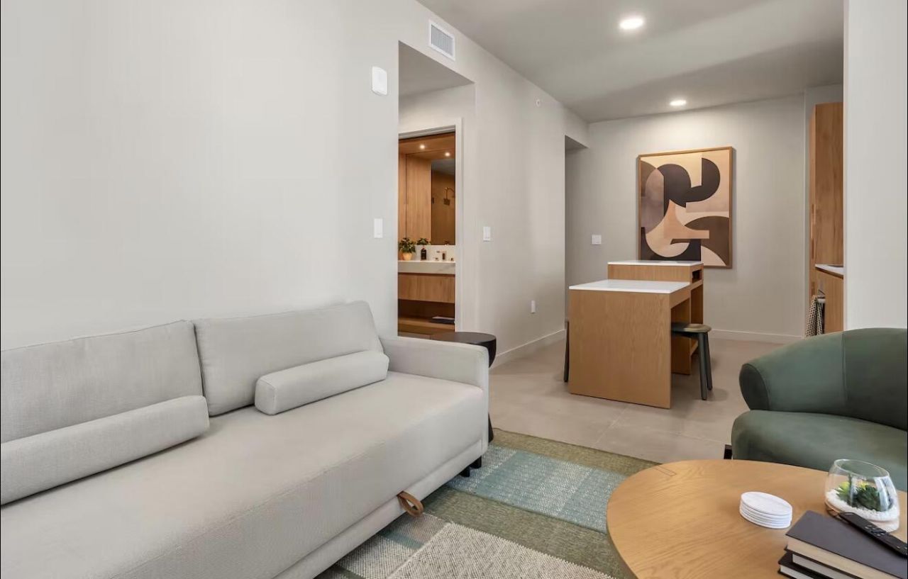 11 NE 6th Street, Unit 2507, Miami, FL 33132 Photo