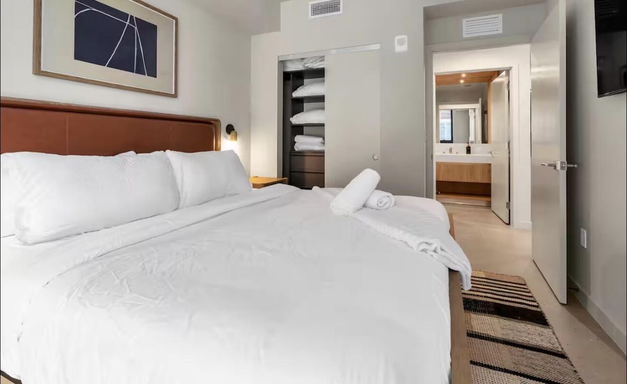 11 NE 6th Street, Unit 2507, Miami, FL 33132 Photo