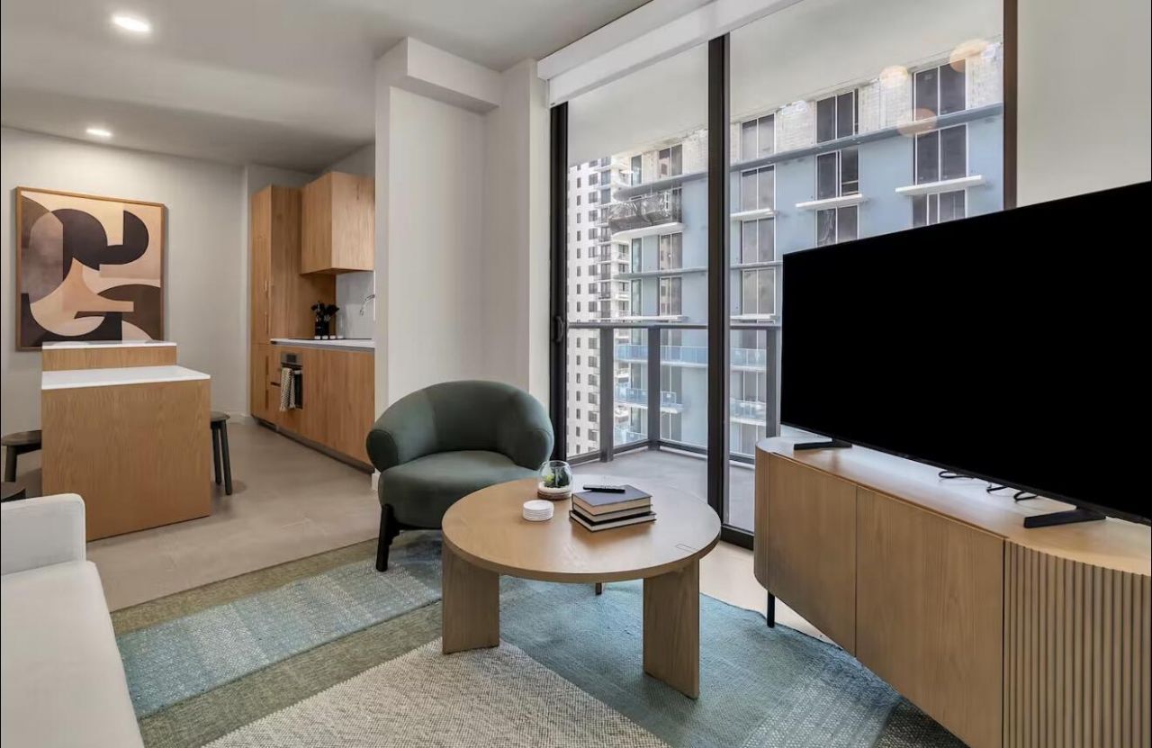 11 NE 6th Street, Unit 2507, Miami, FL 33132 Photo