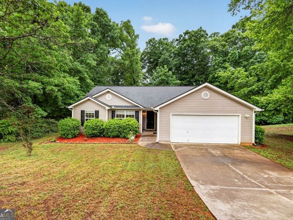 466 Raymond Drive, Winder, GA 30680
