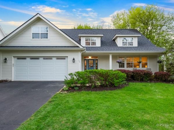 524 Tower Place , Fox River Grove, IL 60021