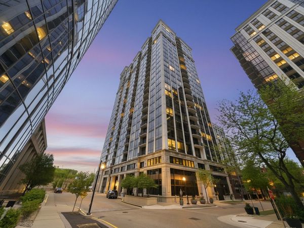 233 E 13th Street, Unit 1810, Chicago, IL 60605