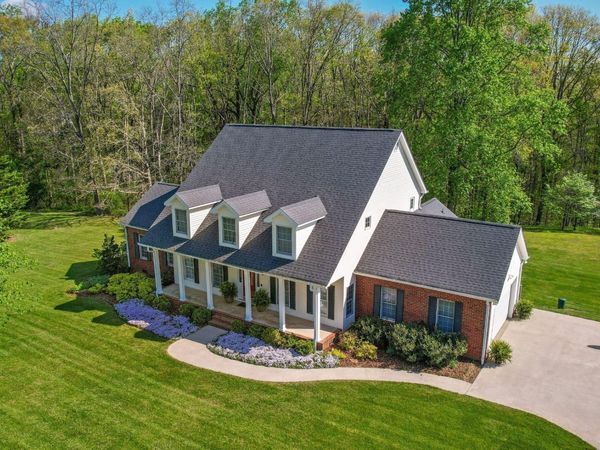 4832 Rolling Meadows Lane , Signal Mountain, TN 37377