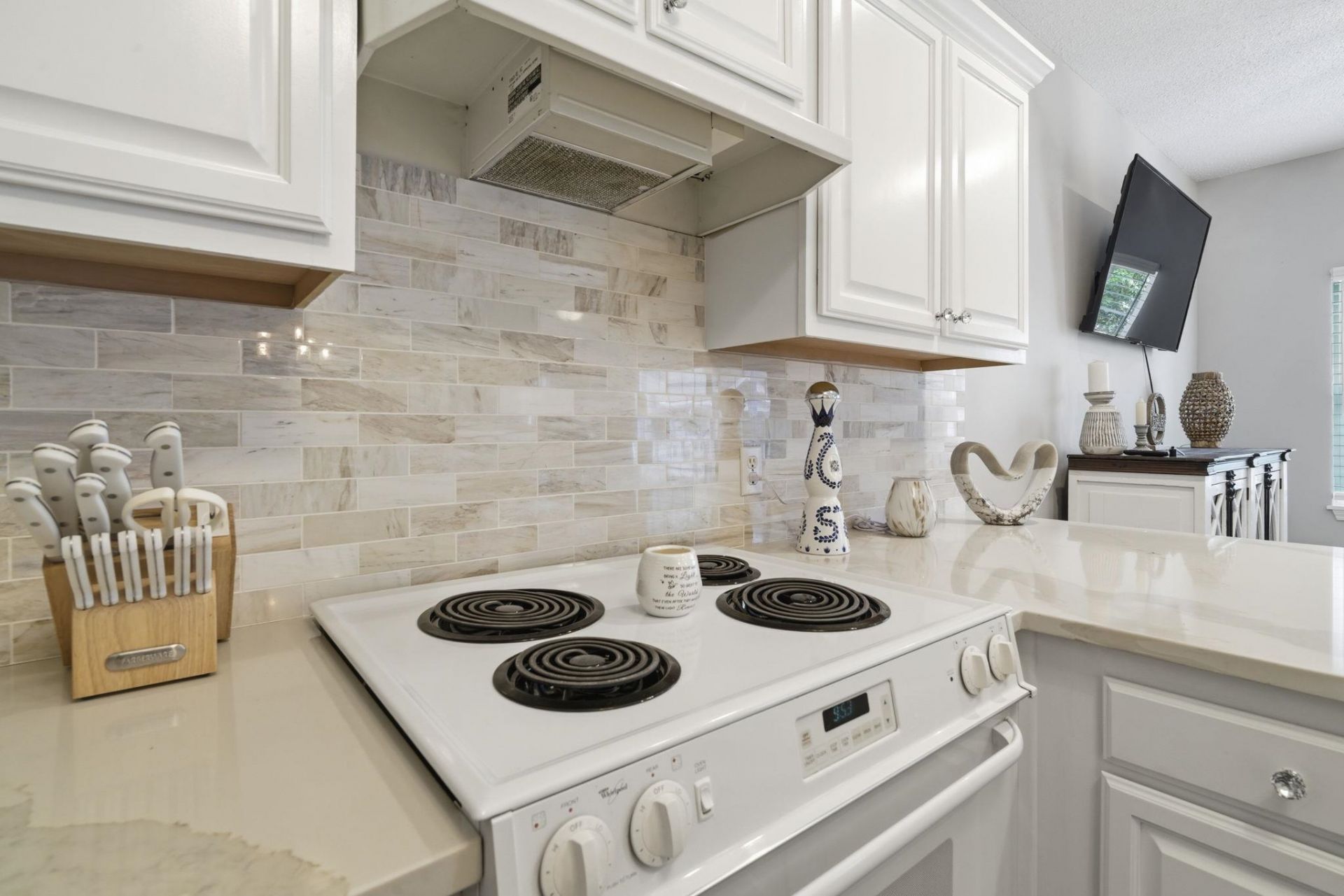 6208 Sweetwater Blvd.  Photo 14
